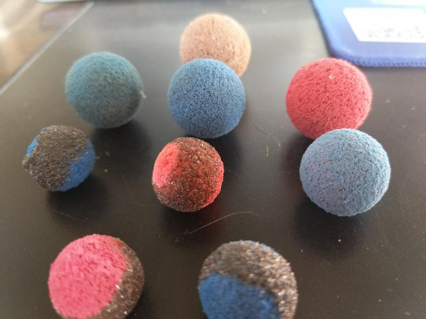 海綿膠球，金剛砂膠球